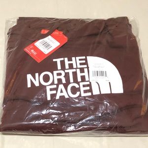 Brand New The North Face Halfdome Hoodie Size XL